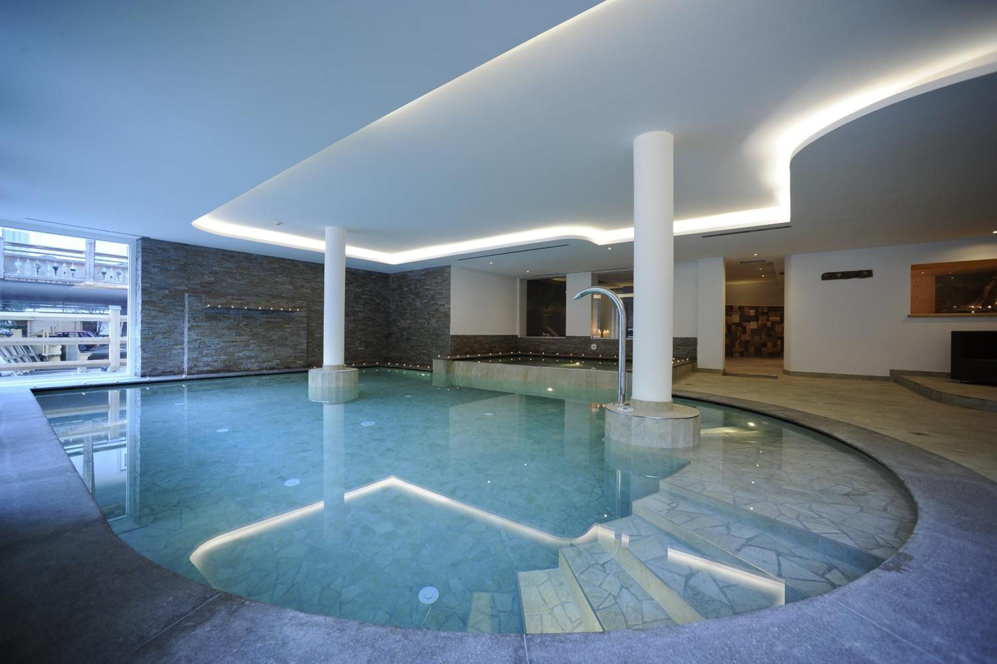 Alpstyle Hotel Albolina Wellness & Beauty Canazei Luaran gambar
